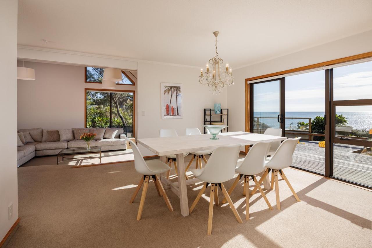 Absolute Beachfront Luxury Paraparaumu